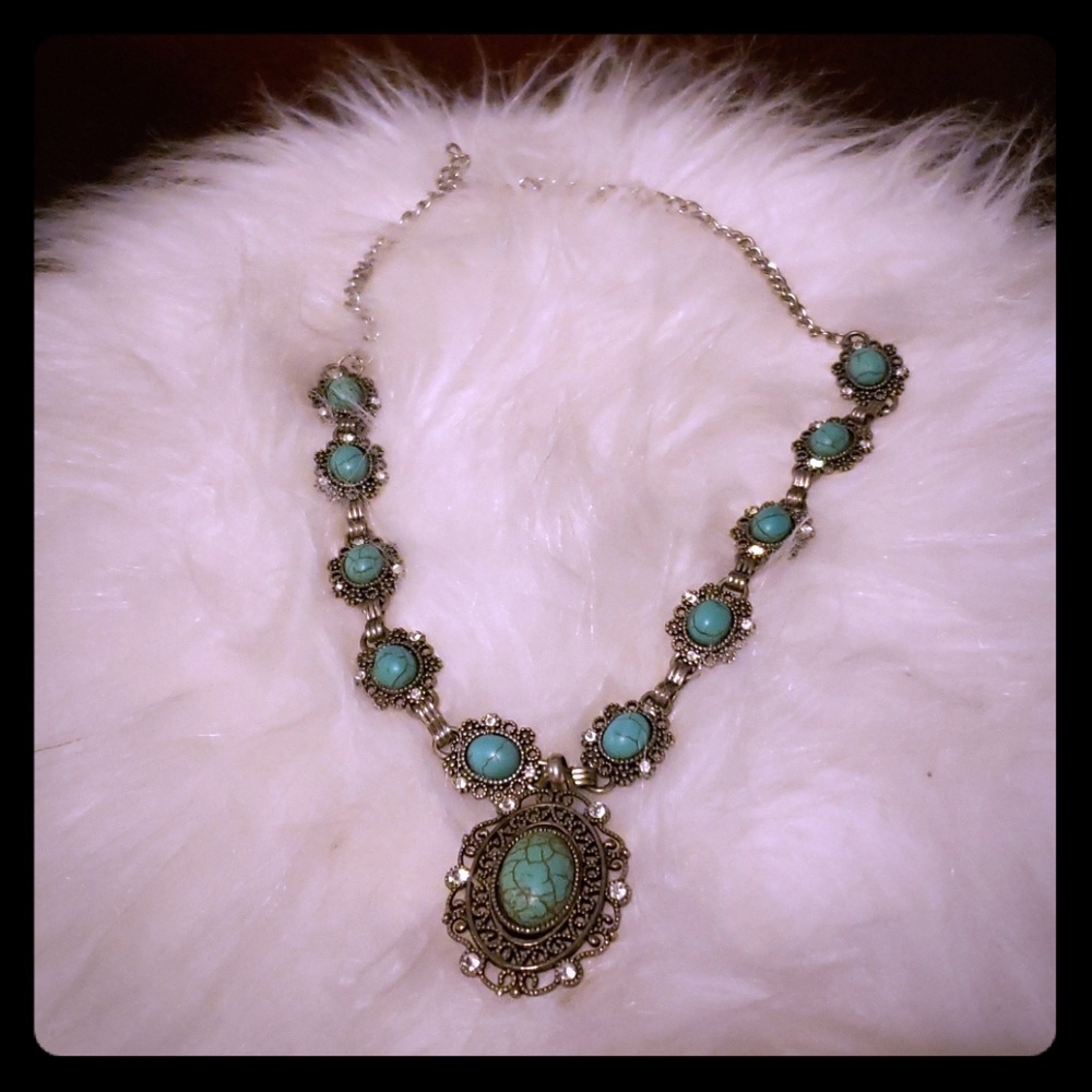 Turquoise and silver like necklace